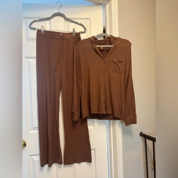 Skims Women’s Soft Pajama Set Jasper Size Small - Picture 1 of 3